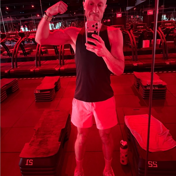 Meet your posher - Picture 7 of 8